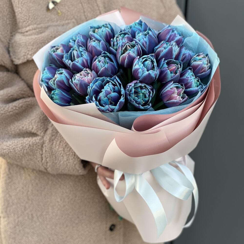 Букет Bubble Vip из 25 тюльпанов